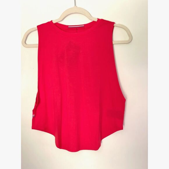4 Fourlaps Curved Athletic Tank Top Crimson Women's Size Small Gym Training NEW - Picture 2 of 13